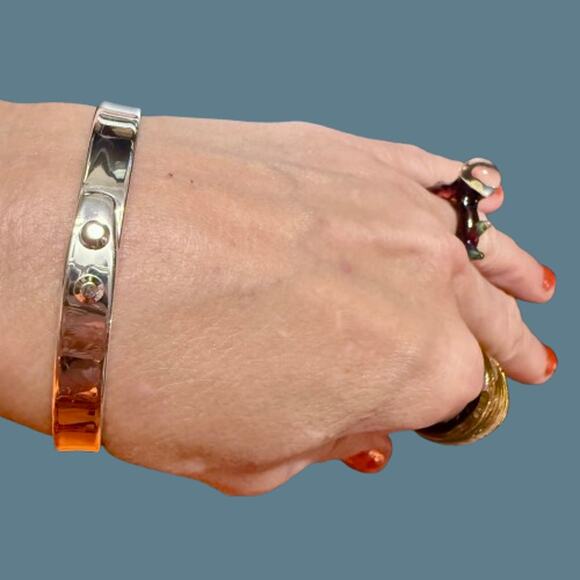 Robert Lee Morris Soho Silver Tone Bangle Bracelet RLM - Picture 9 of 9